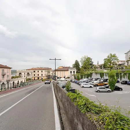 Casa Perry - Maggiore Semesterbostad